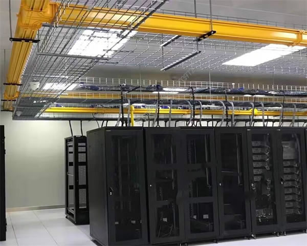 Hong Kong Server Rental Or Hosting? Which One Is Better For You 