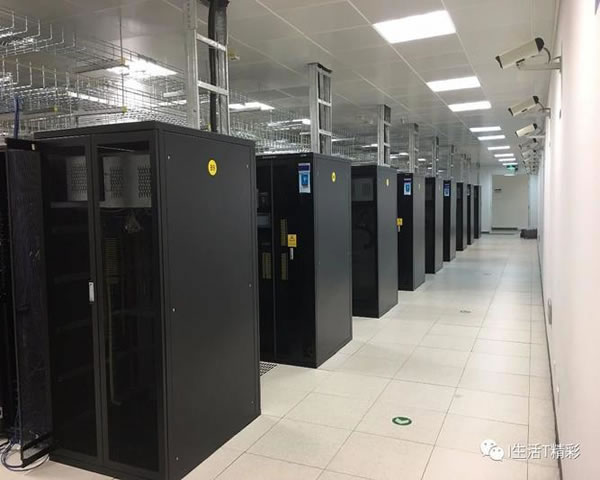 How to choose a suitable US CN2 server and its annual cost analysis