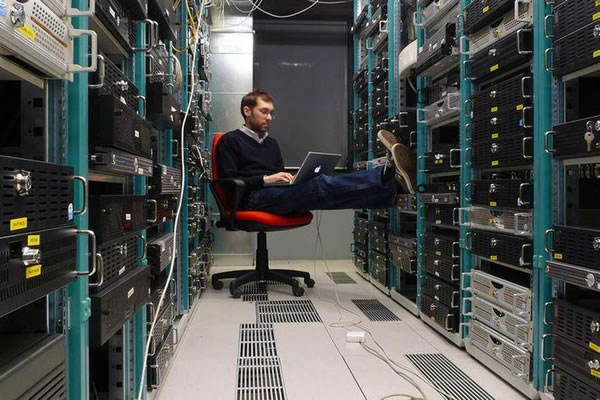 US server hosting